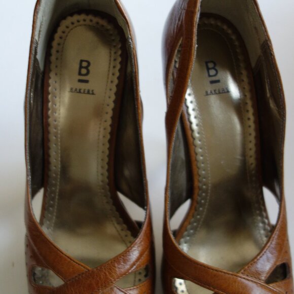 Bakers Pointed Heels Women's Shoes Size 7B Brown - Picture 5 of 10